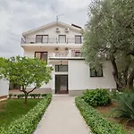 Accommodation Petrovic