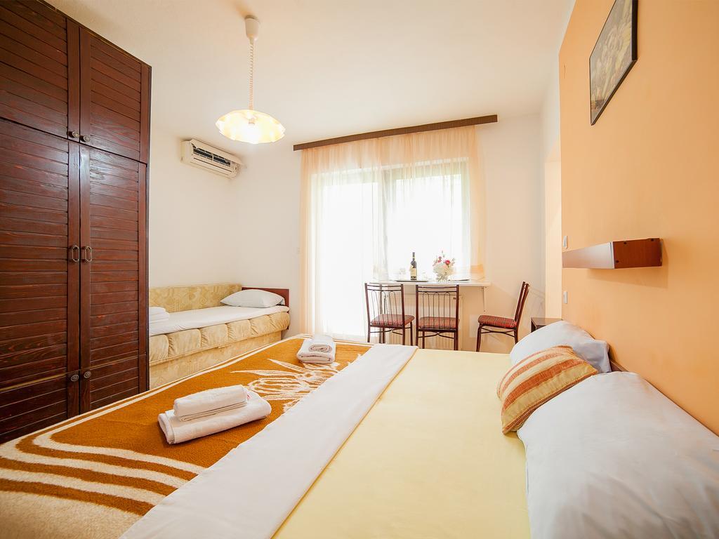 Petrovic Apartment Budva