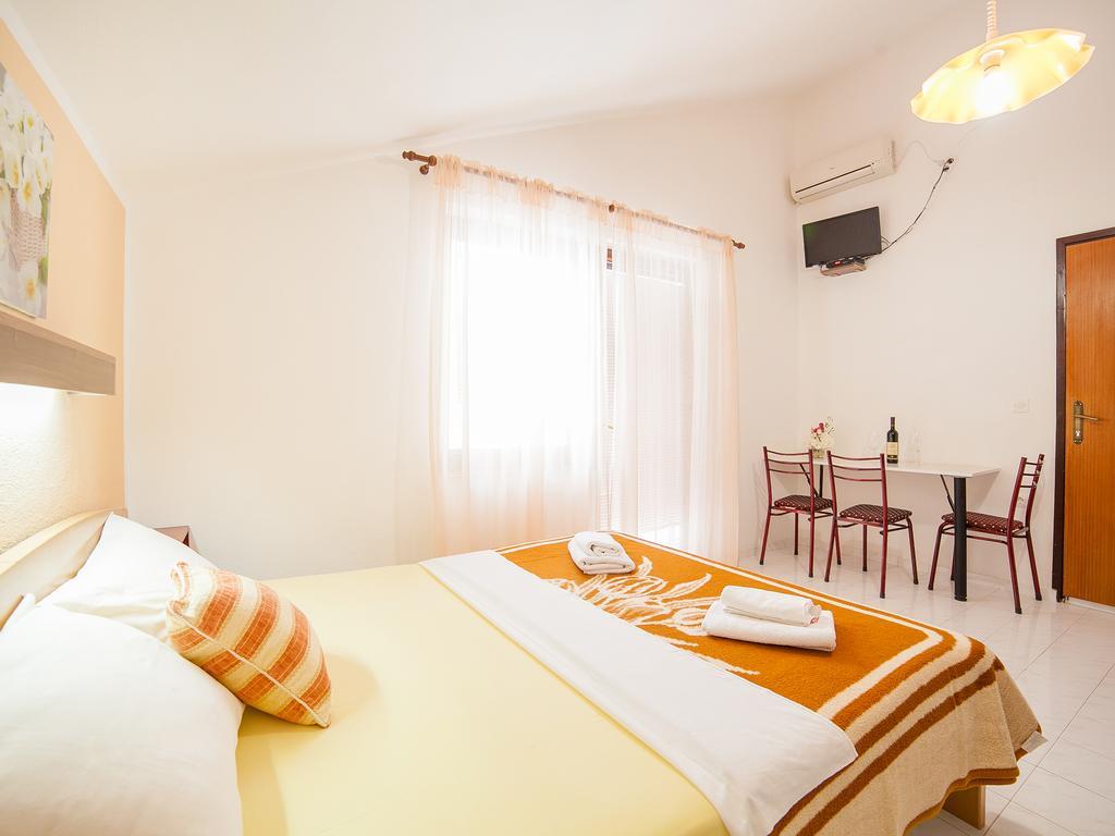 Petrovic Apartment Budva