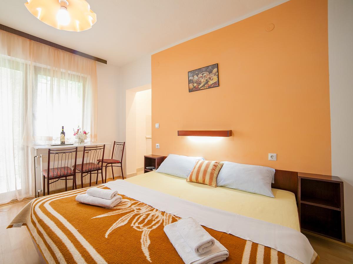 Petrovic Apartment Budva